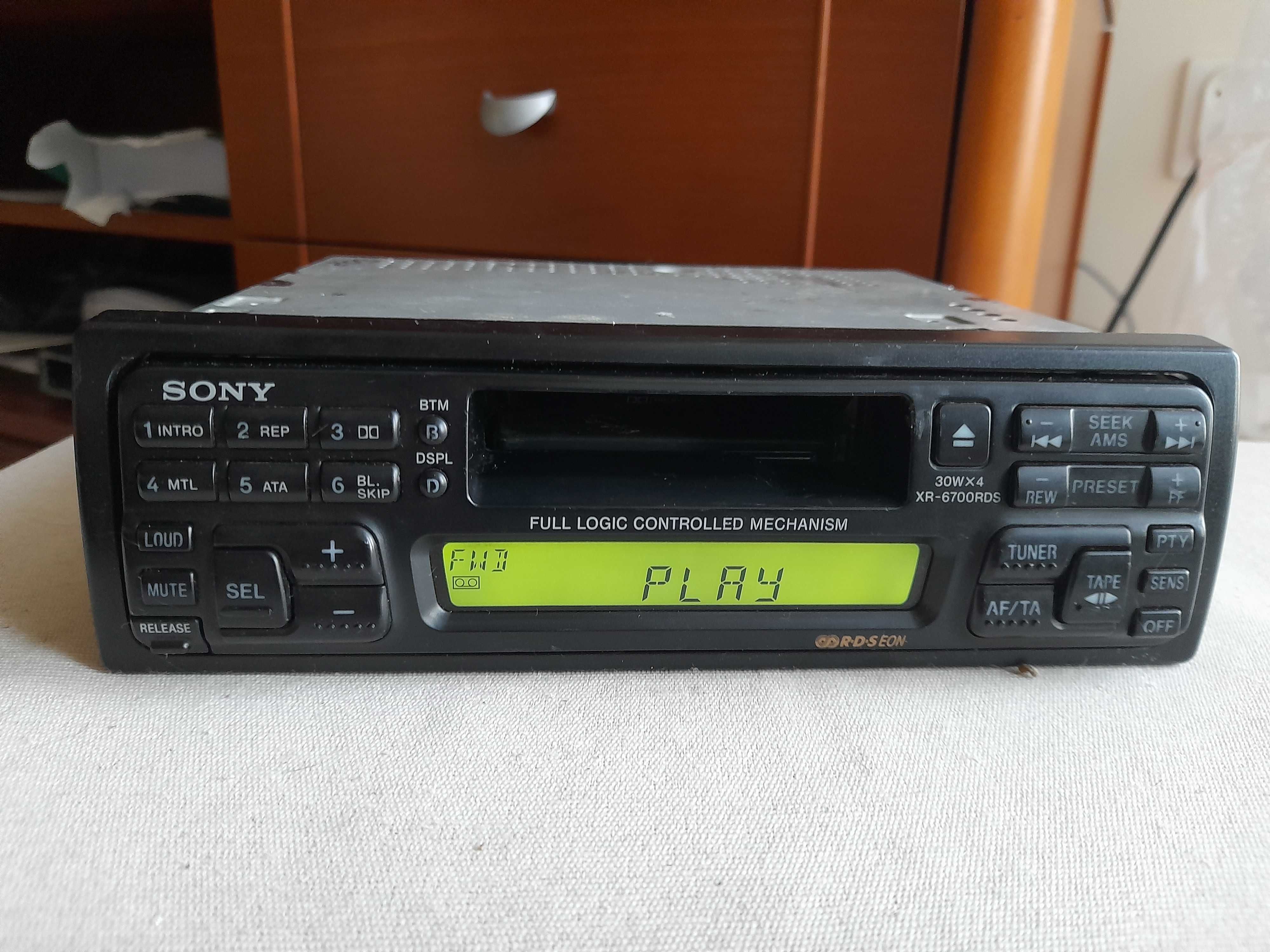 Radio SONY XR-6700 RDS 2 kolory podświetlenia Mercedes BMW