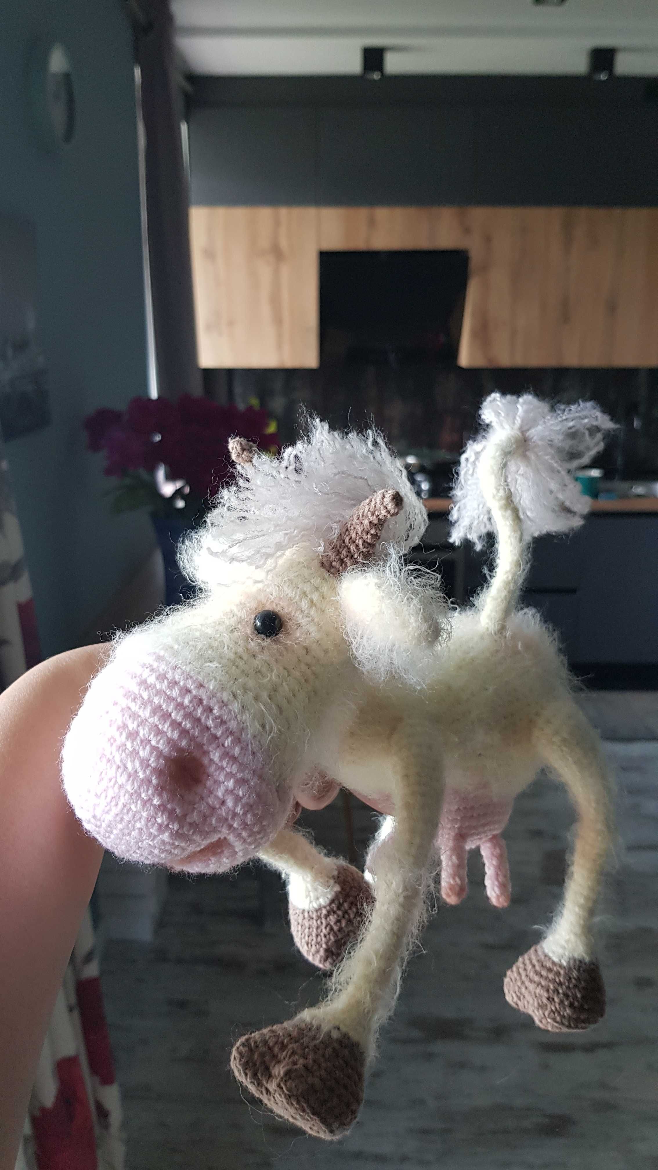 Мягкая игрушка ручной работы вязаная крючком. Коровка-Бурёнка