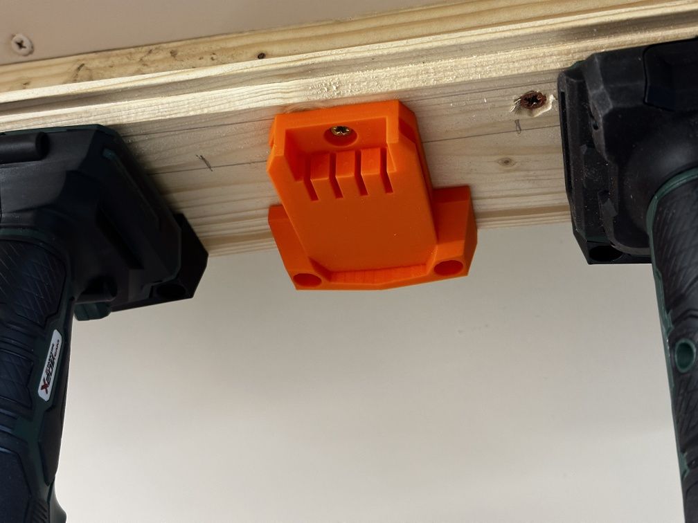 Suporte de teto para ferramenta Parkside X20V