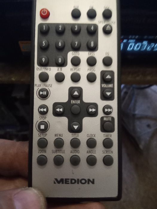 Pilot  do wieży cd player