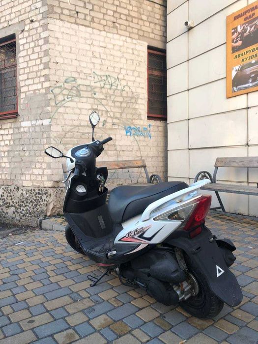 Скутер Sym gt 125