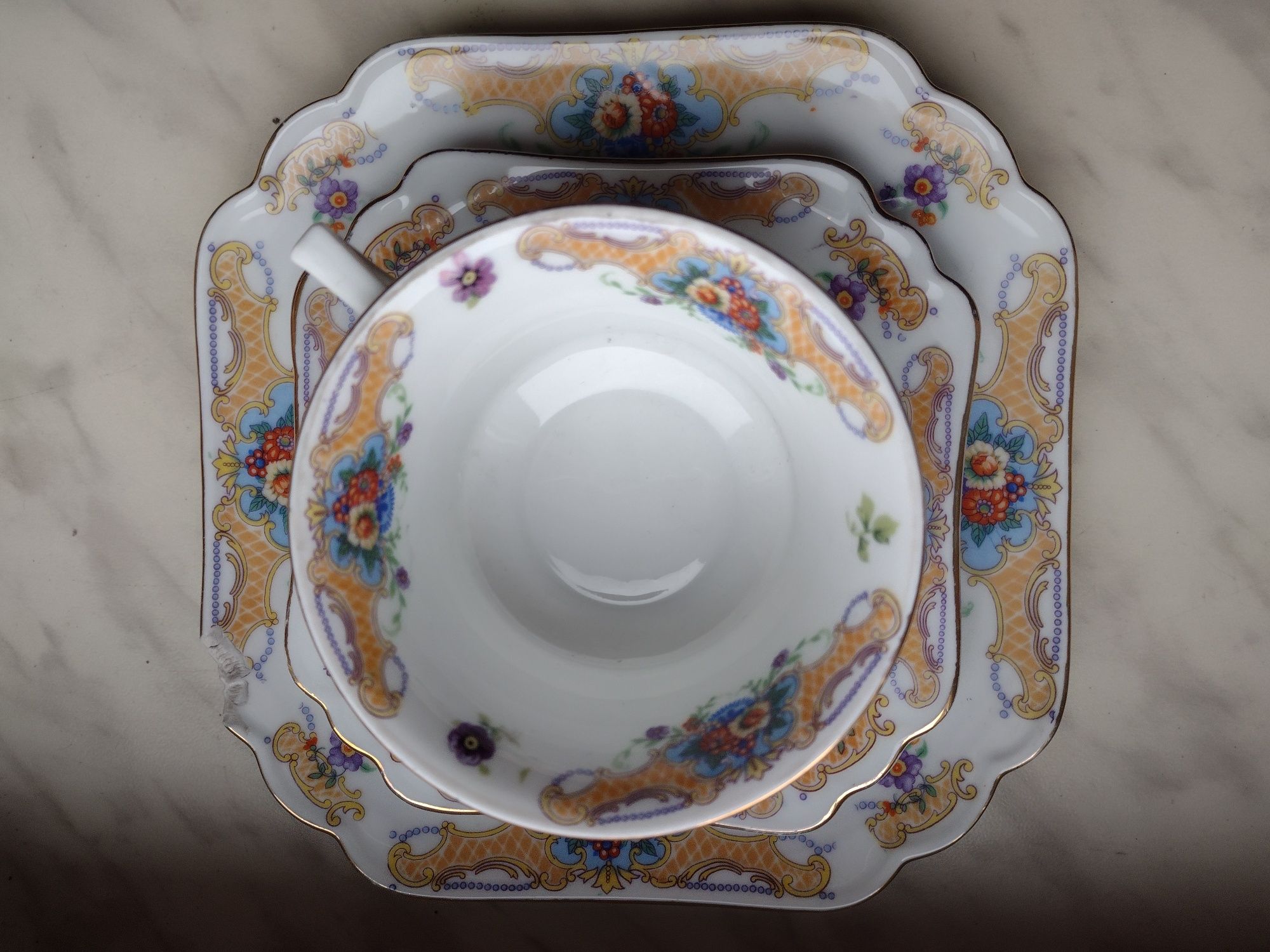 Zestaw porcelany Bavaria filiżanka spodek i talerzyk deserowy