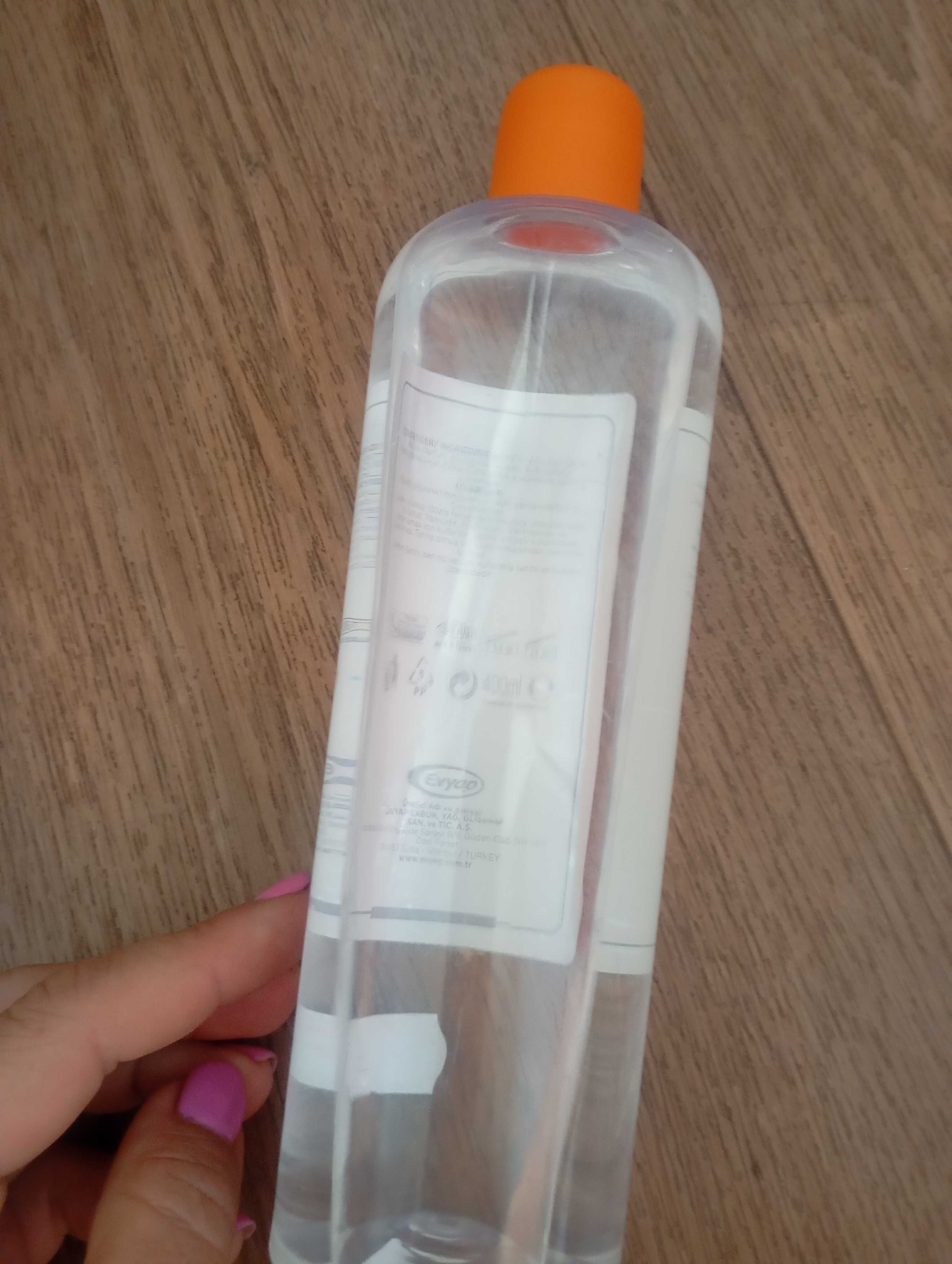 Odtłuszczacz  do paznokci