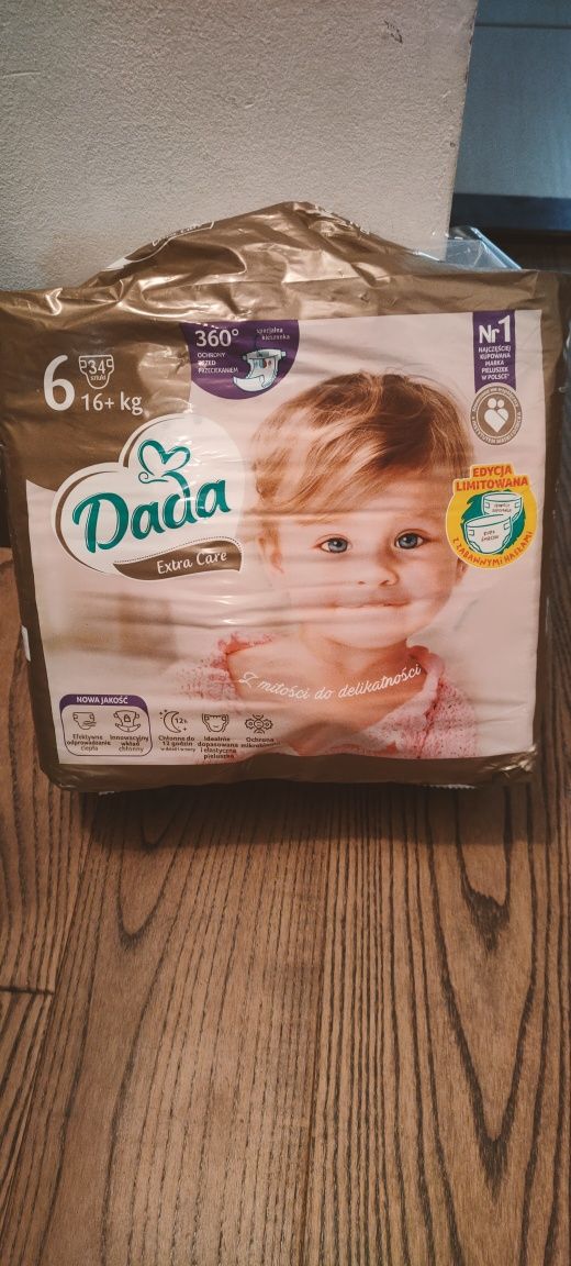 2xPieluchy Dada extra care rozm. 6 (2x34szt)