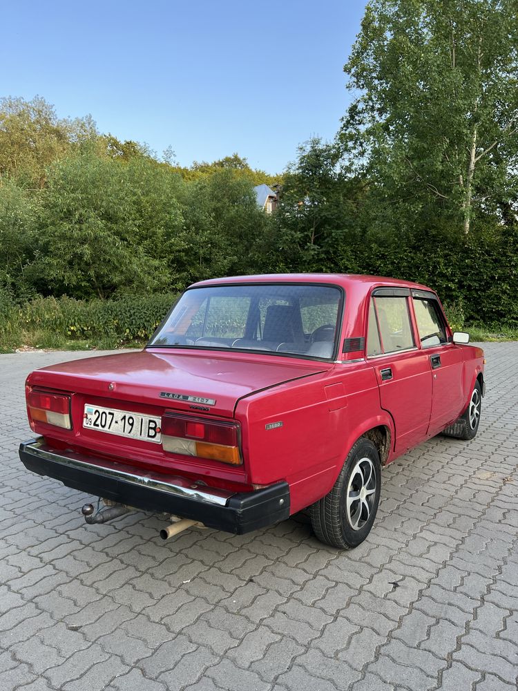 Ваз 2107 ІДЕАЛЬНИЙ СТАН 1992 1.5 Бензин 5ти ступка