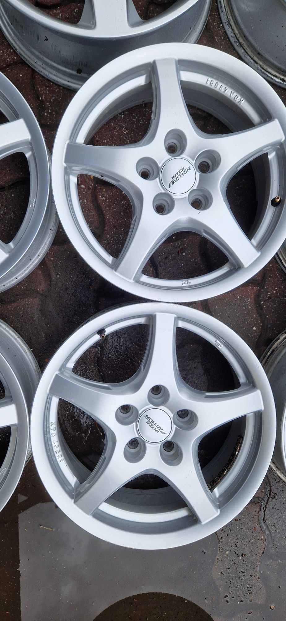 Felgi aluminiowe 6,5x16 et45 5x114,3 Honda Toyota Nissan Renault Kia