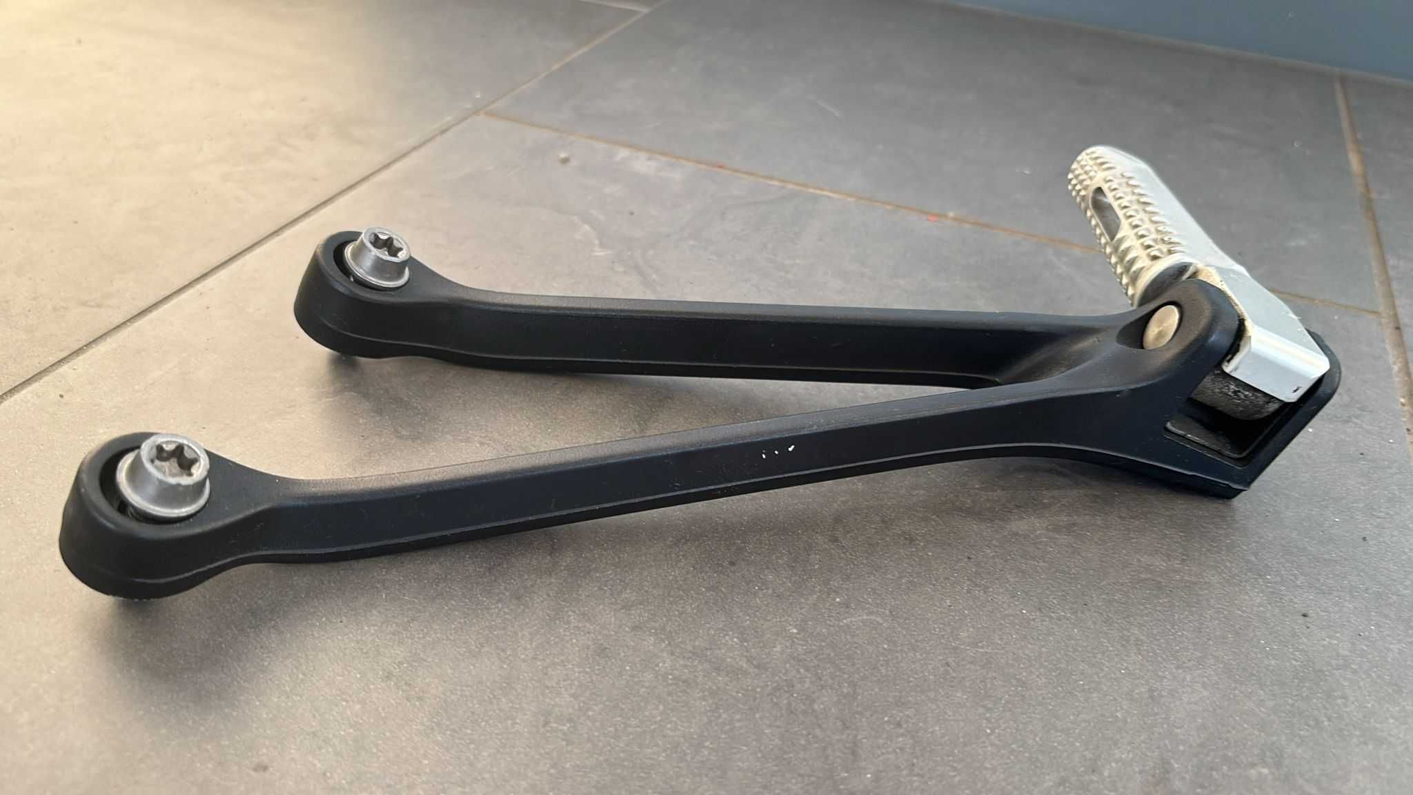 Podnóżek Set Pasażera Lewy BMW S 1000R 2010-16 [1279]