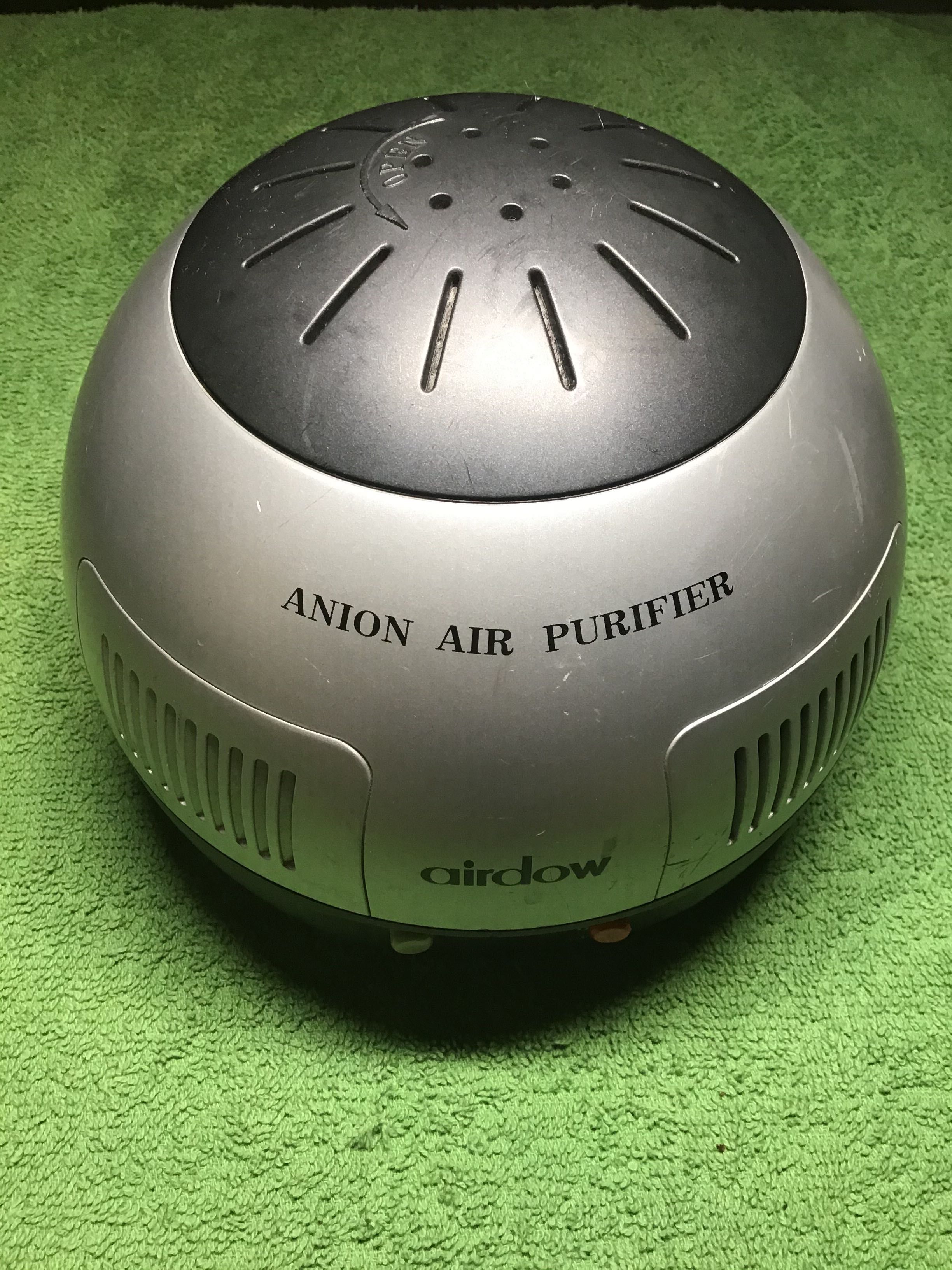 Фильтр воздуха с ионизатором.