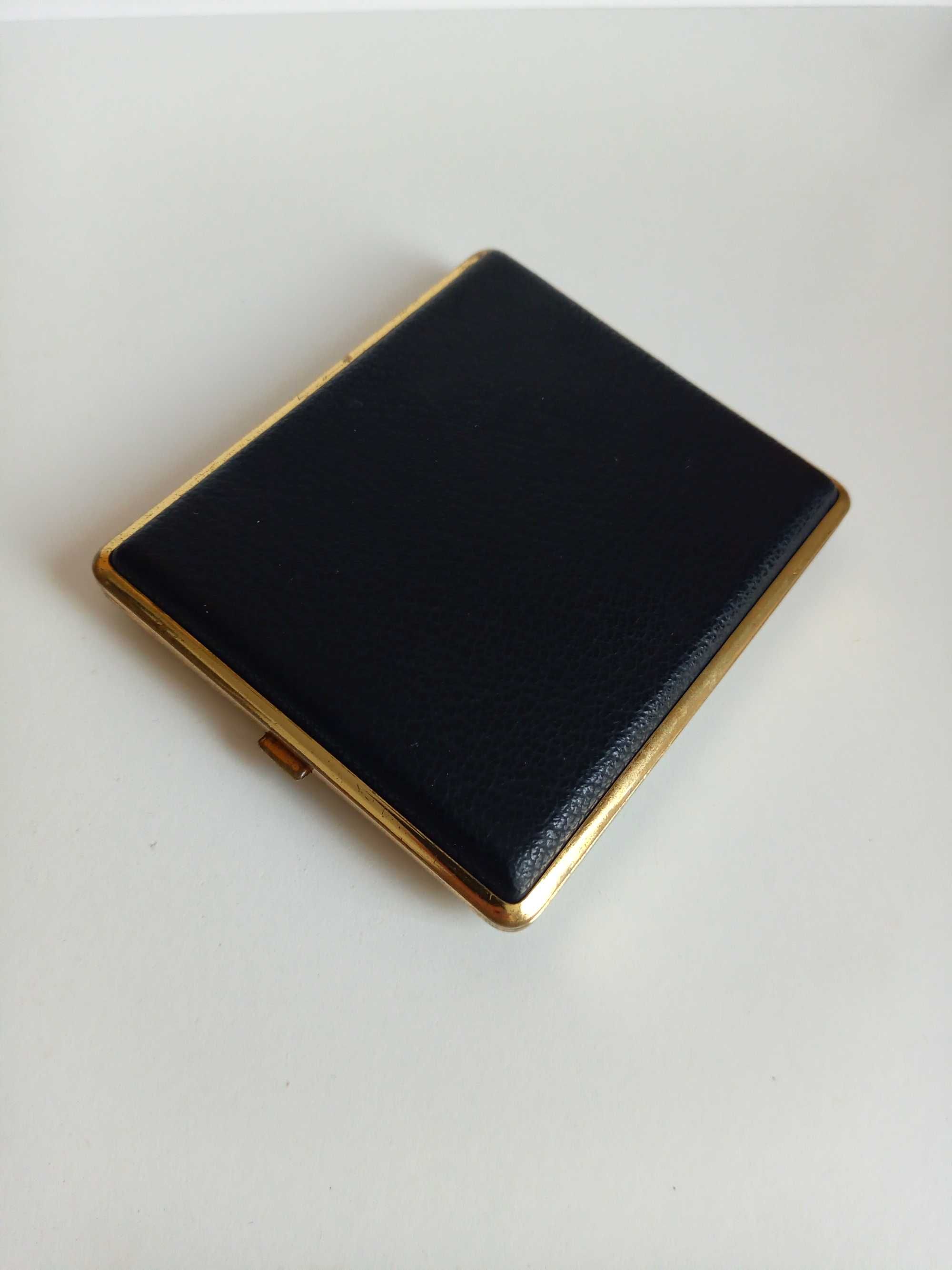 Papierośnica made in Germany. Gold end Black.