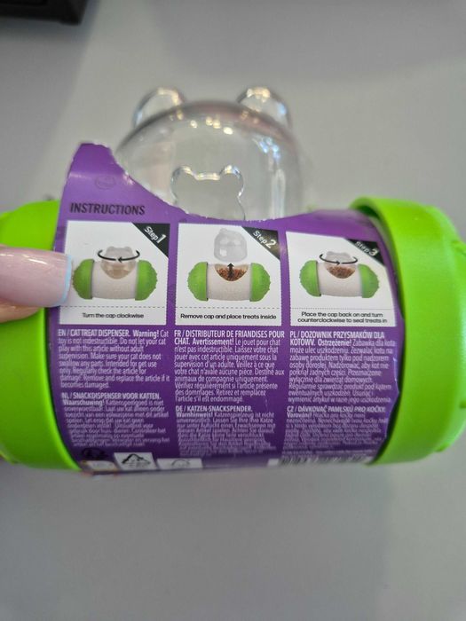 Zabawka dla kota na smakołyki