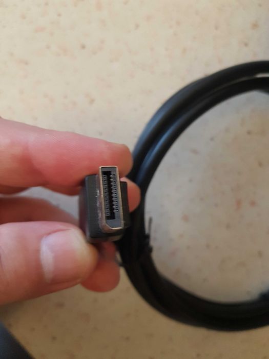 Кабель DisplayPort 2м