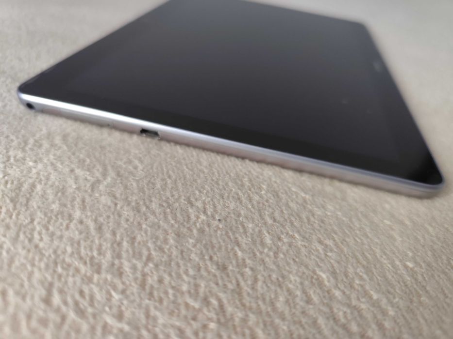 Tablet Nawigacja Huawei Mediapad T3 10.0 2/32 LTE + Igo, Sygic, TomTom