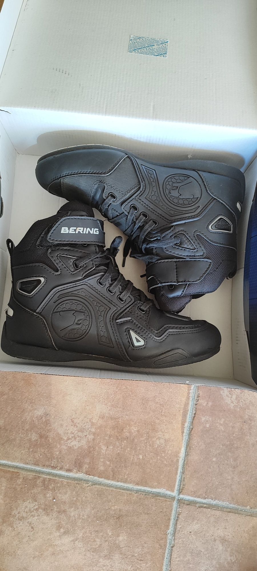 Botas Bering N 41