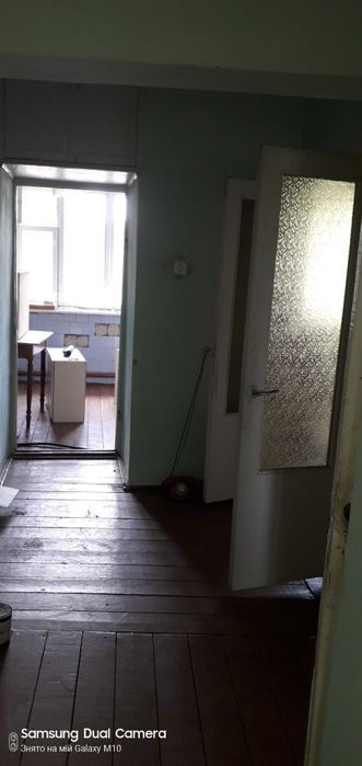 Квартира три кімнатна