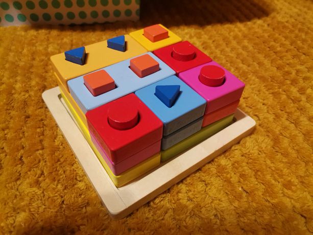 Розвиваюча гра дерев'яні кубики