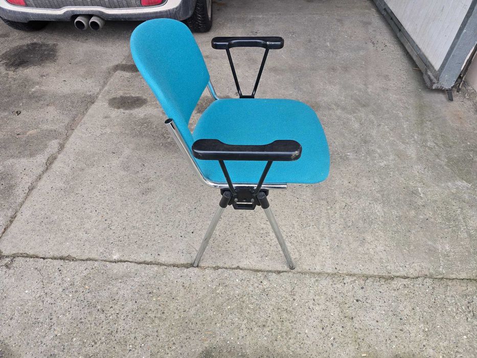 Krzesła konferencyjne, biurowe Brune