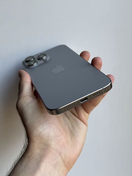 iPhone 15 Pro Max 256 Gb Natural Titanium Neverlock АКБ 94% Физ Сим