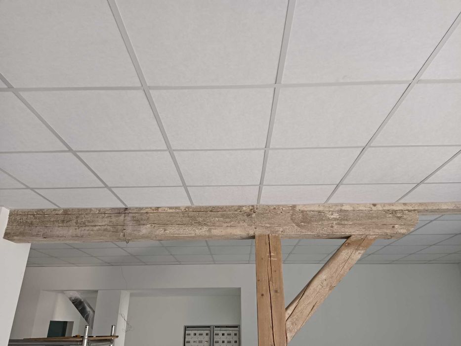 Sufit podwieszany kasetonowy modułowy z montażem Cała Polska