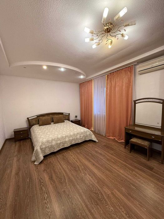 Оренда Квартира 3К 116м2 Подол Кирилівська Без%