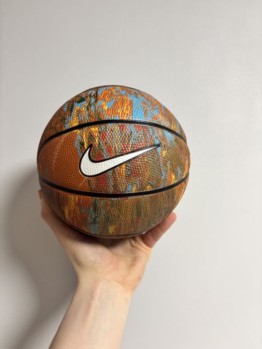 Mini pilka do koszykowki Nike