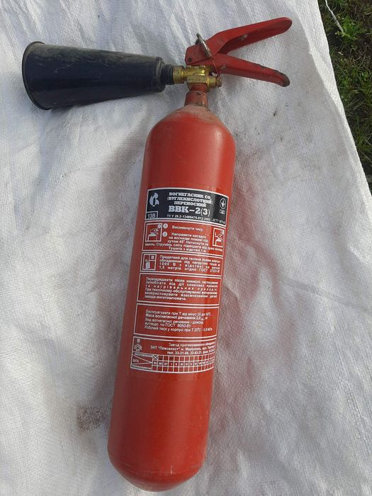 Огнетушители разные