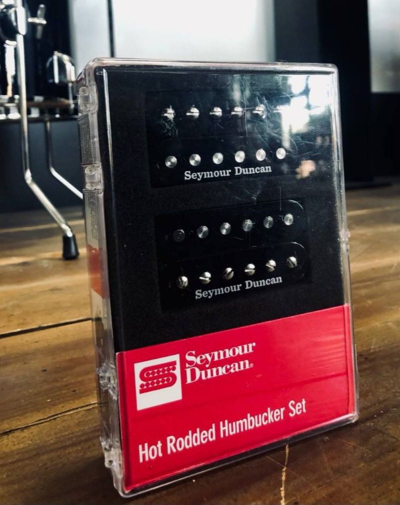 Pickups Seymour Duncan set hot rodded