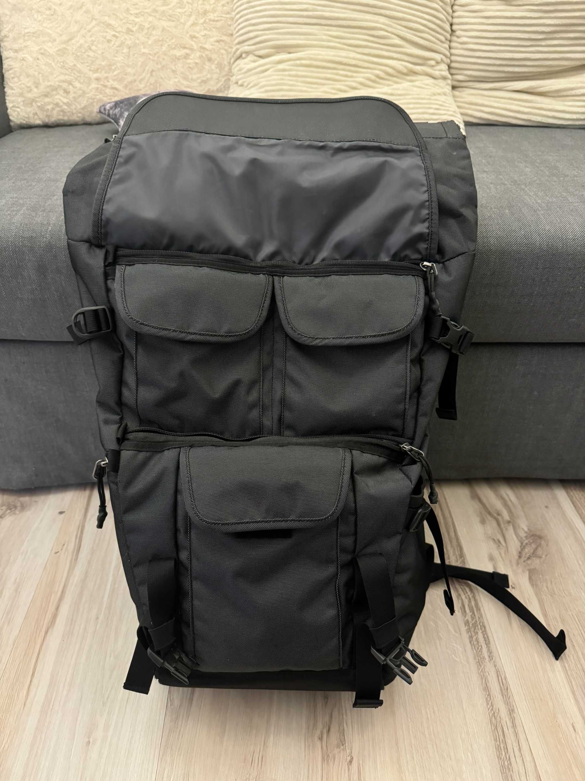 Thule Backpack for camera and laptop