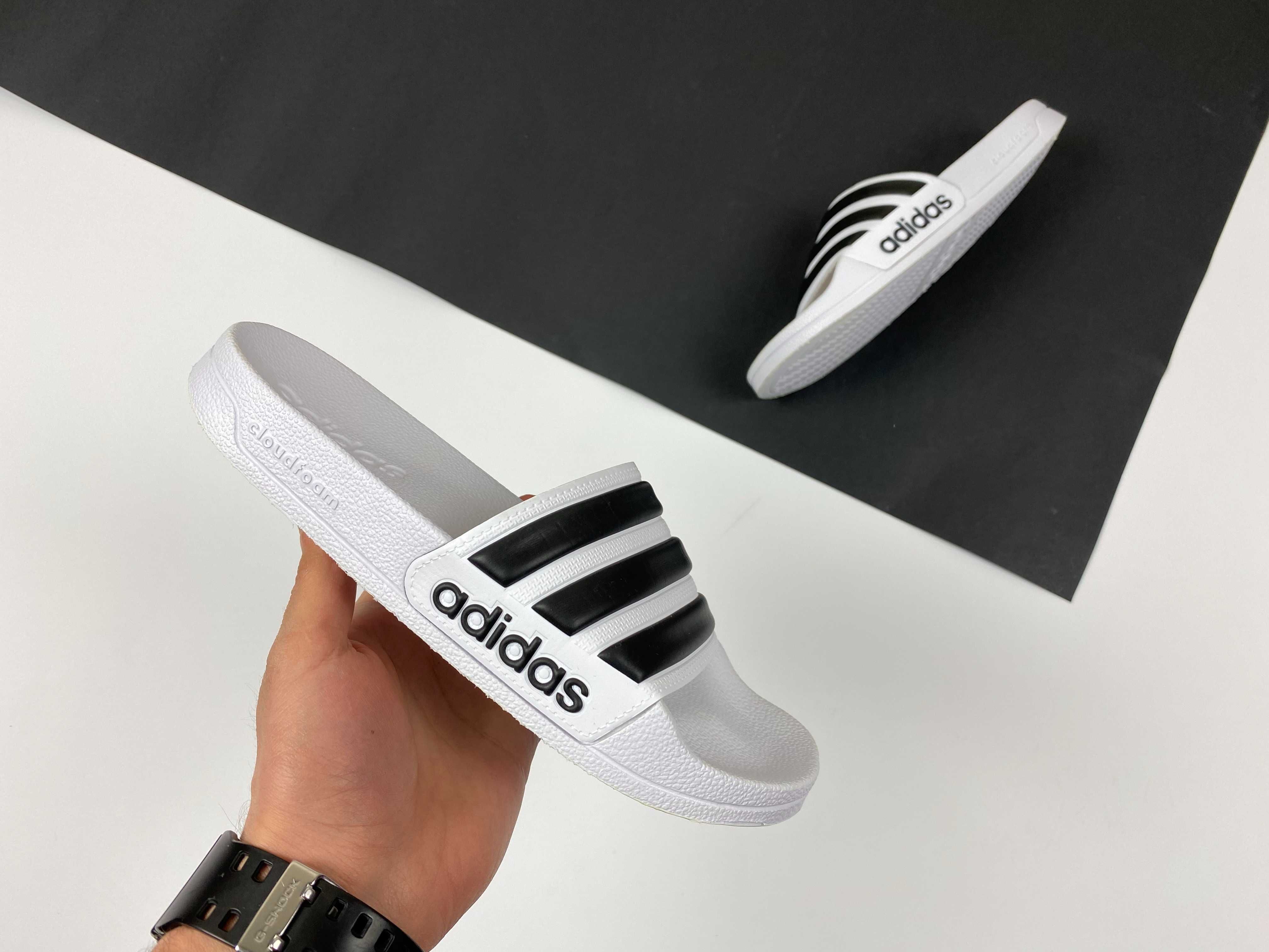 Шльопанці adidas adilette Shower Original 37р белые