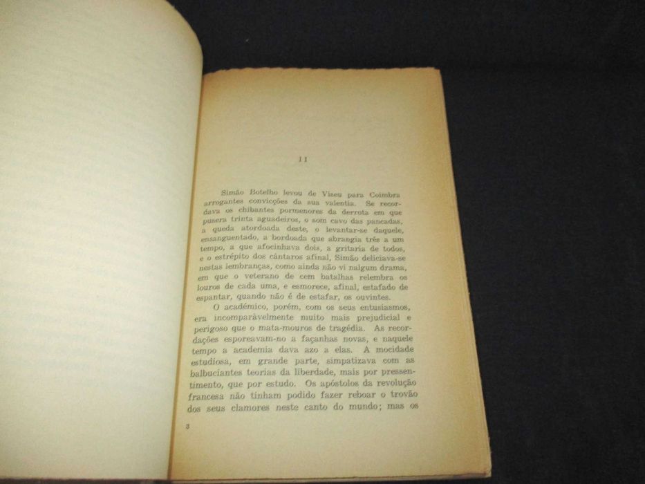 Livro Amor de Perdição Camilo Castelo Branco