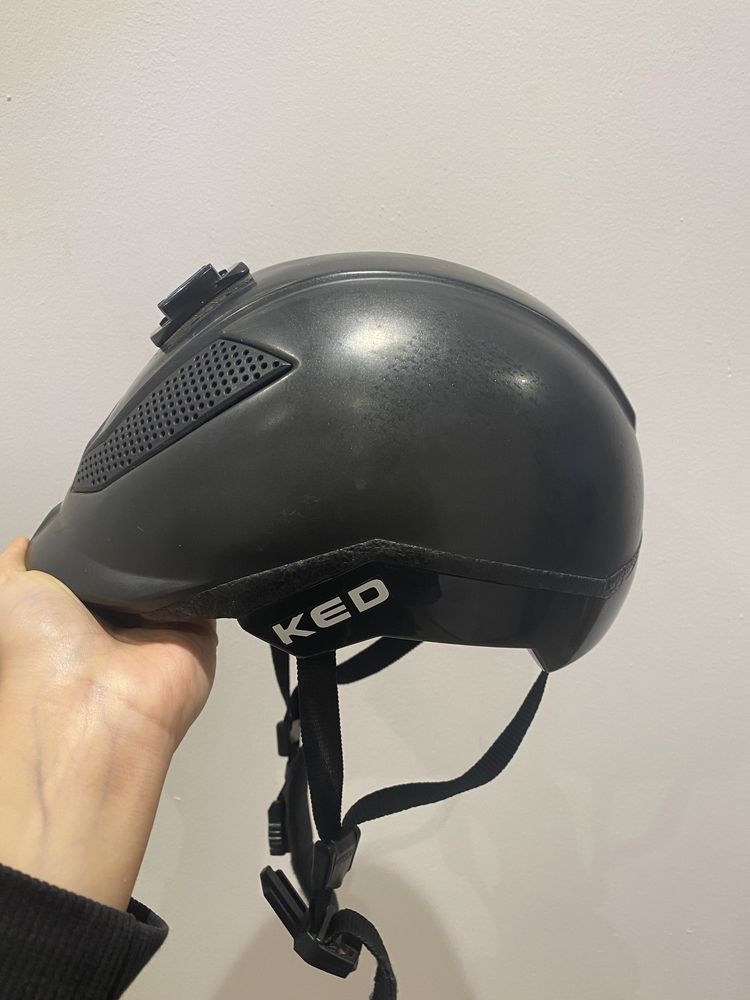 Kask jeździecki regulowany