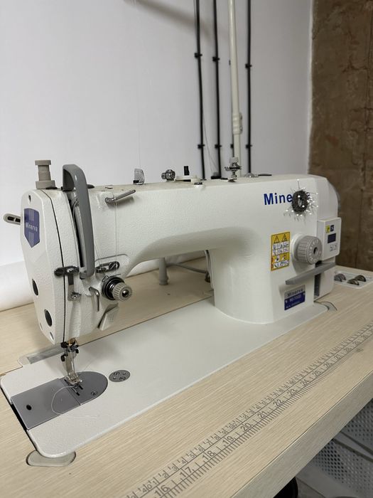 Промислова швейна машинка Minerva M8700D