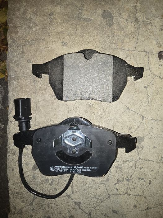 Гальмівні колодки  1 пара