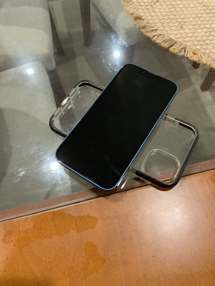 Troco iPhone 13 azul 128gb