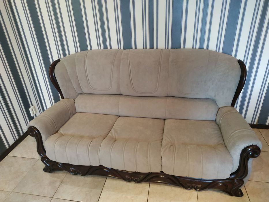 Перетяжка м'яких меблів