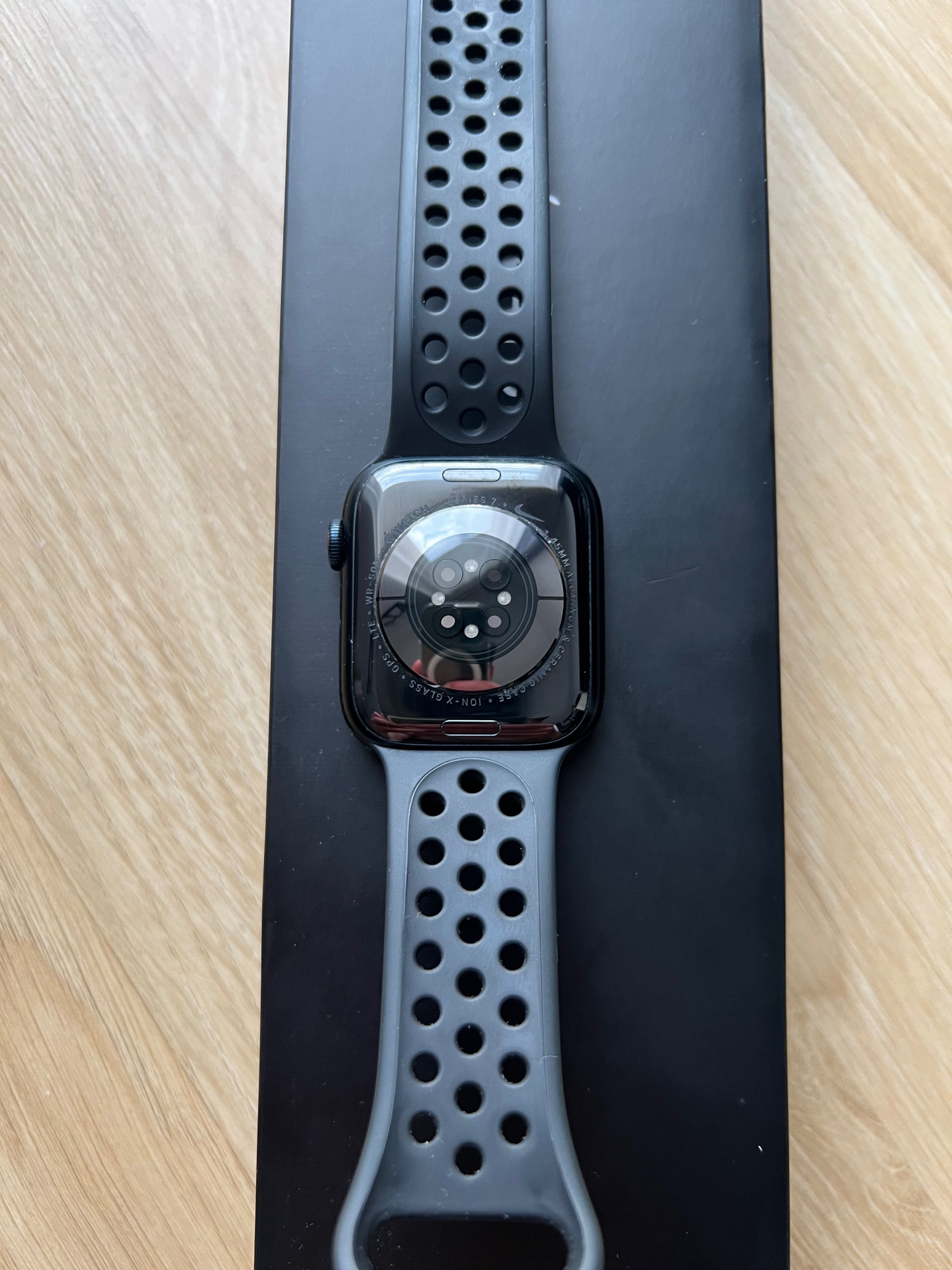 apple watch 7 nike cellular