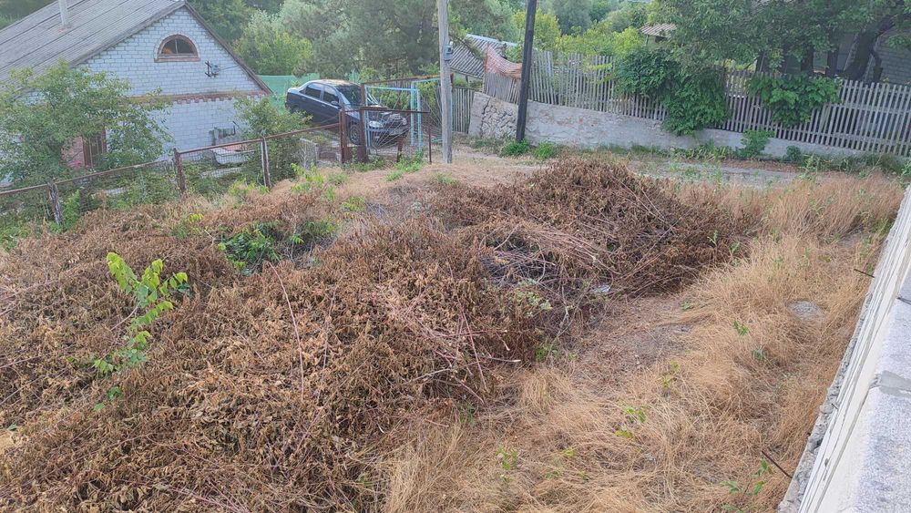 Недобудова - дім 92 м.кв на ділянці 4,5 соток