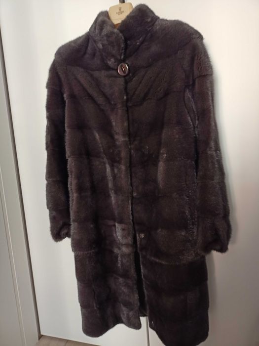 Шуба норкова на 44 розмір с, невелика м