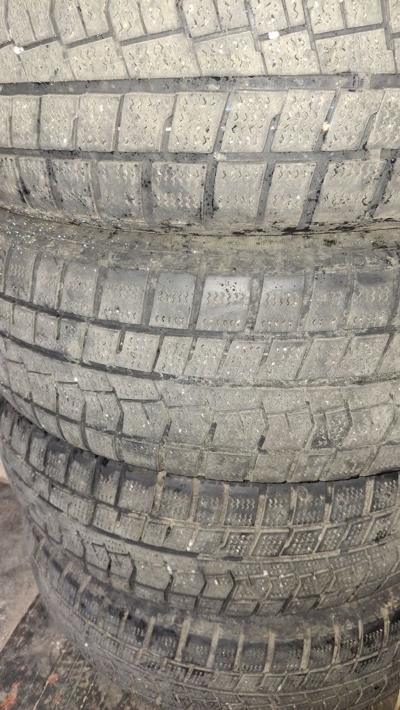 Зимова гума 225/65 r17 резина колеса