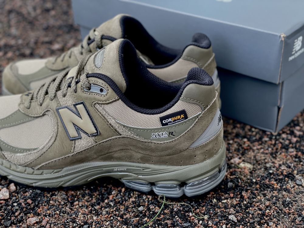 Оригінальні New Balance 2002R Cordura ориг оригинал нб кордура 1906