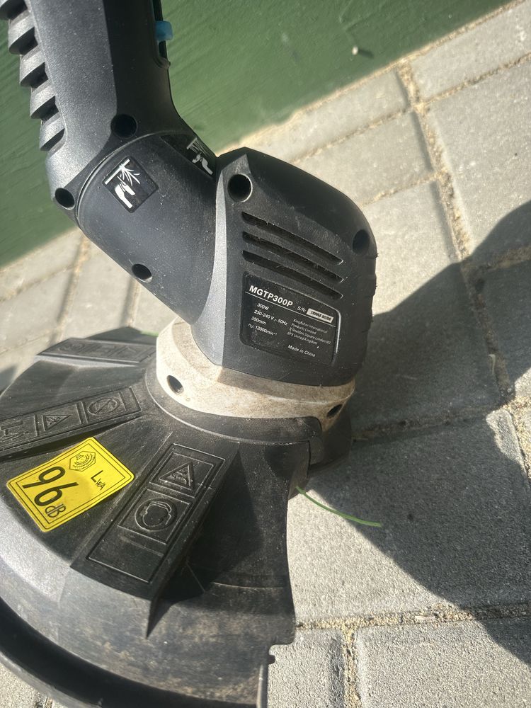 Podkaszarka elektryczna
