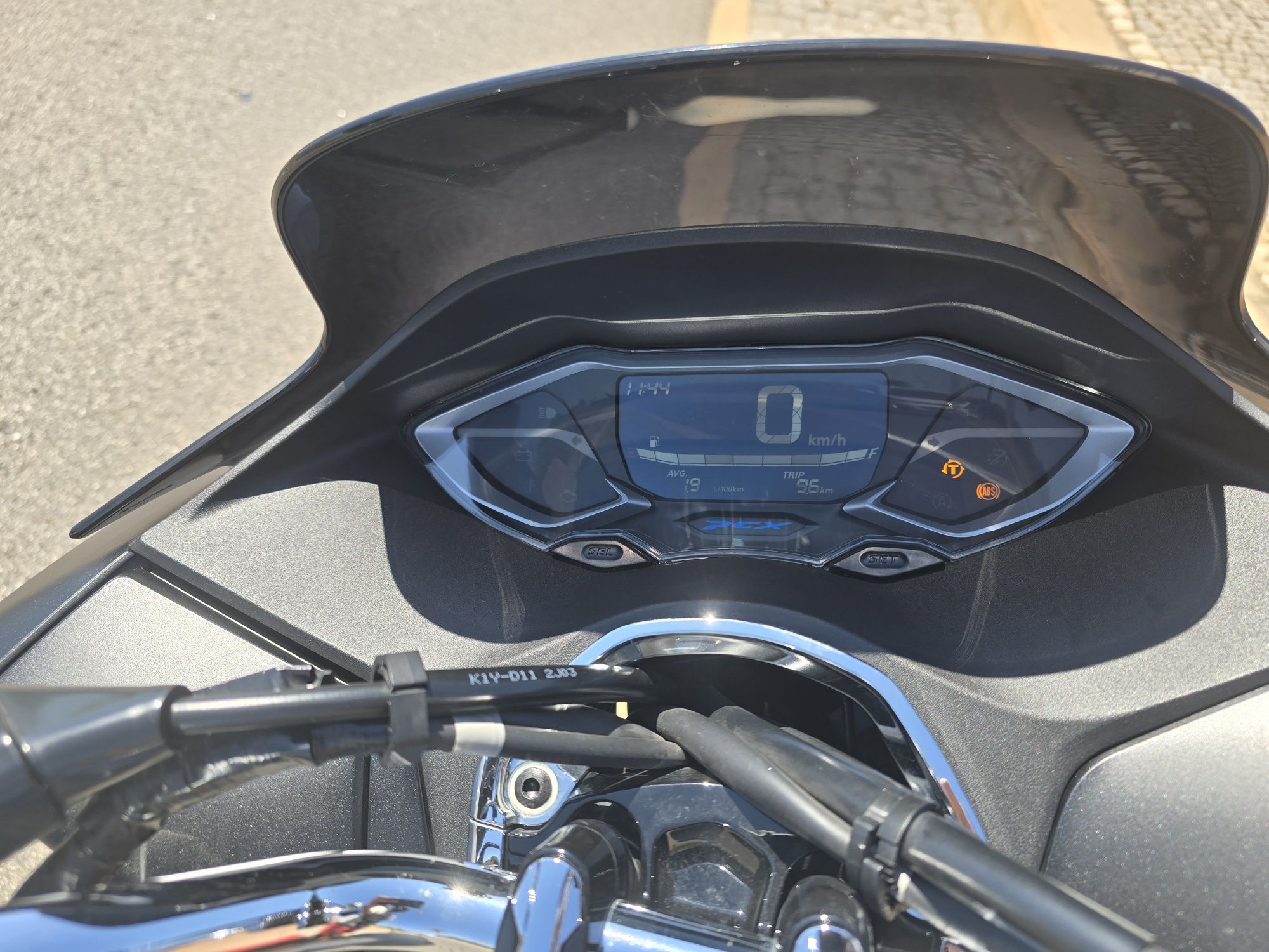 Honda PCX 125  Estado Impecável e Com Garantia!