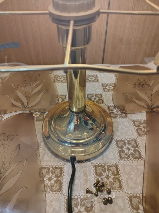 Lampka nocna. Szkło  palone ,mosiądz.