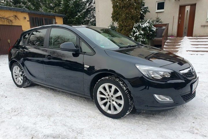 Opel Astra 1.4 ECOFLEX 150 Jahre