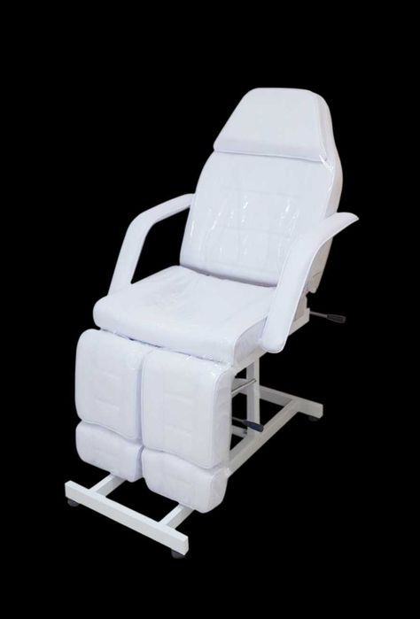 Педикюрне крісло кушетка акція