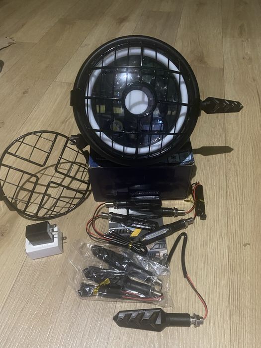 Фара ретро кастом бобер чопер круізер