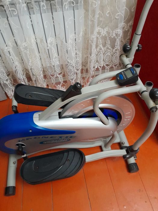 Продам тренажёр  в хорошем состоянии