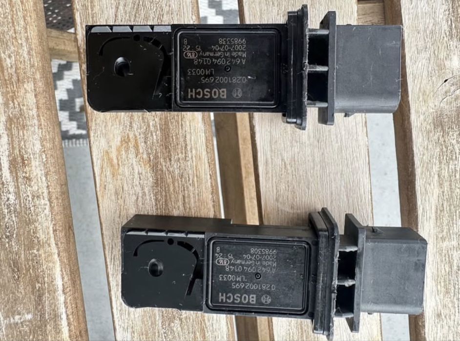 Датчик масового витрати повітря  0281002695 A6420940148 Mercedes E320