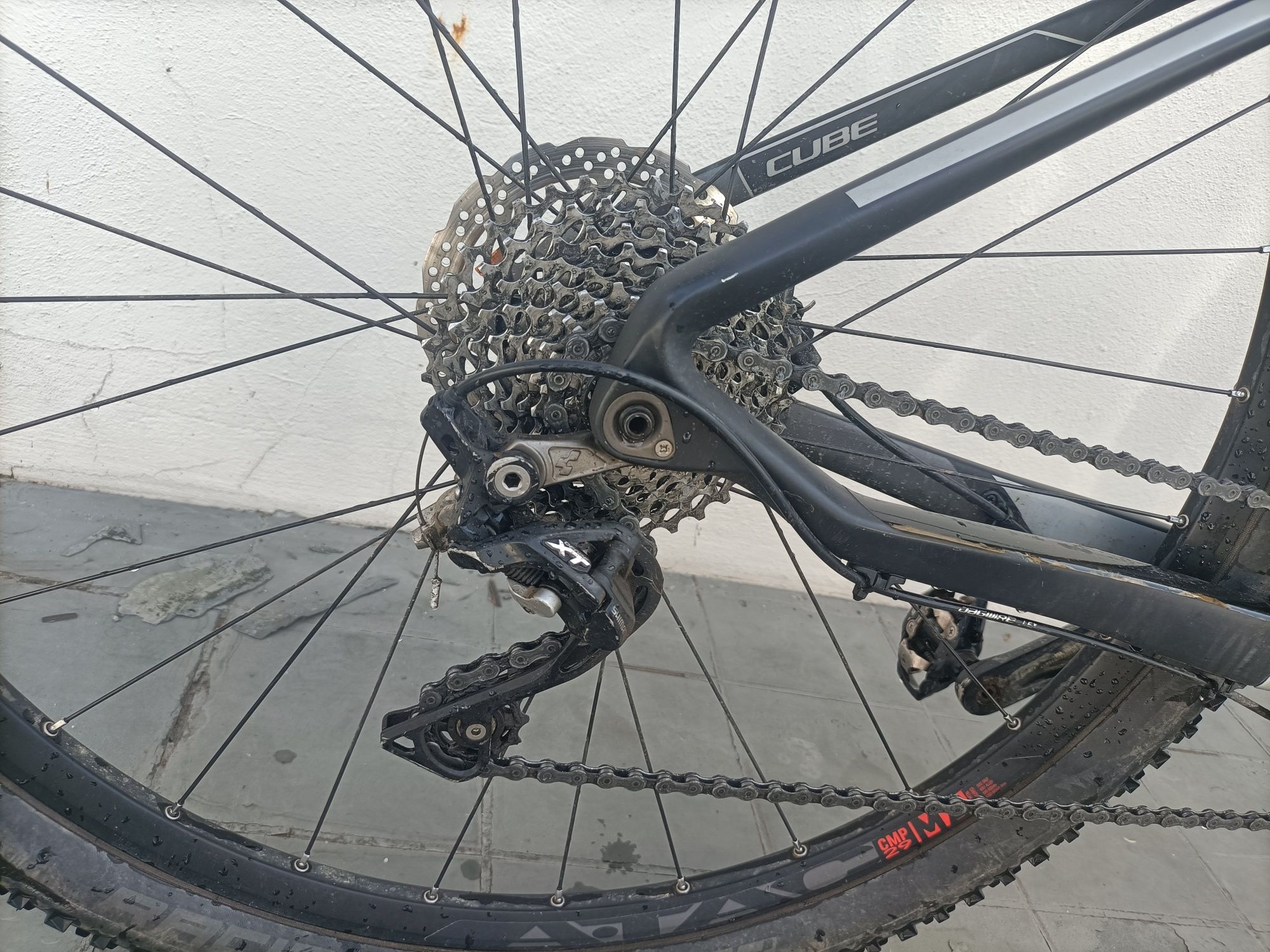 Bicicleta Cube Reaction Pro 29.