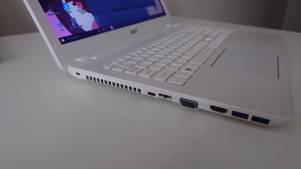 Laptop Acer Aspire F5-573G i5 SSD+HDD, NVIDIA MX940 2GB, WIN10