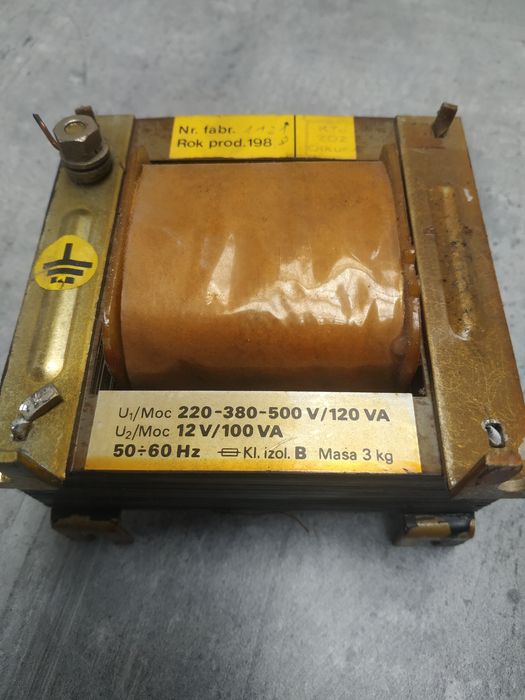 Sprzedam transformator 230/12V
